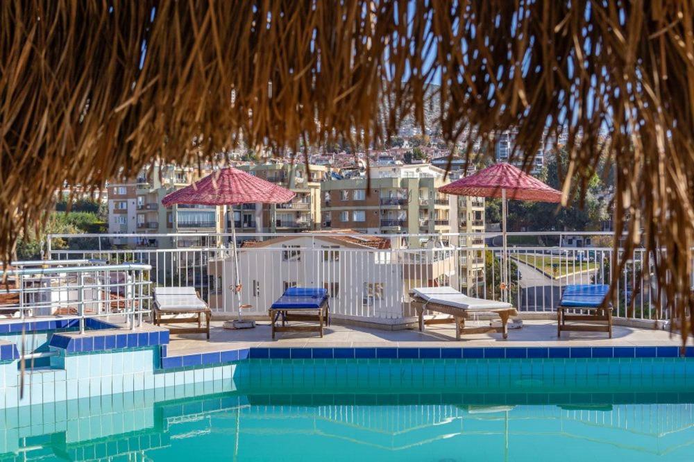 The View City Hotel Кушадасы Экстерьер фото